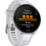 Смарт-часы GARMIN FORERUNNER 165 MUSIC, силиконовый ремешок цвета туманно-серый/белый камень 010-02863-31